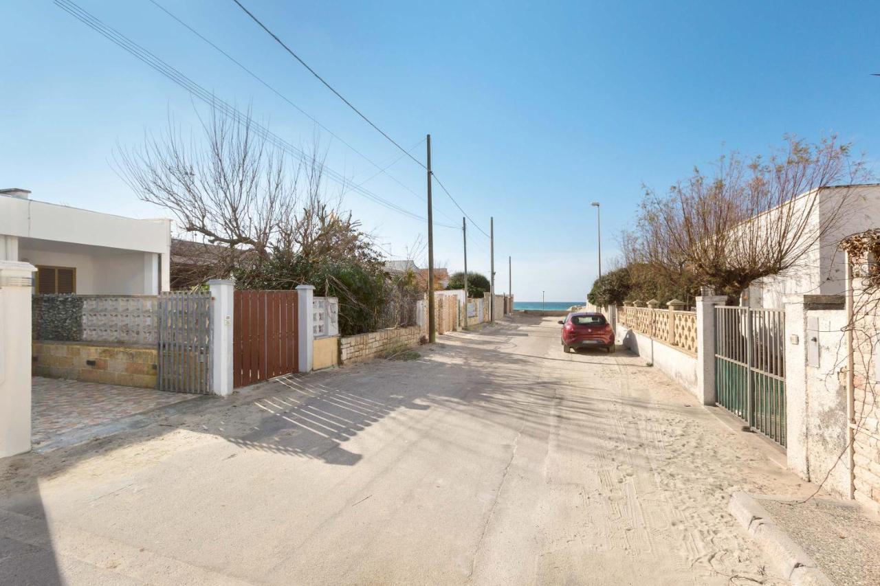 Casa vacanze Solaire A 40 Mt Dalla By Barbarhouse Torre Lapillo